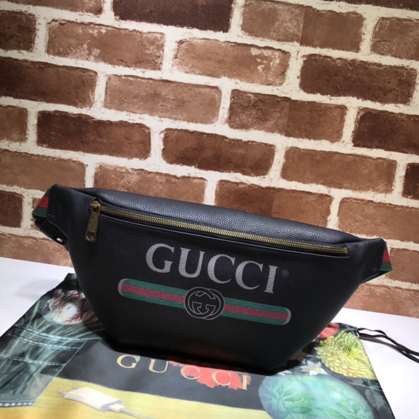 グッチバッグ正面デザイン